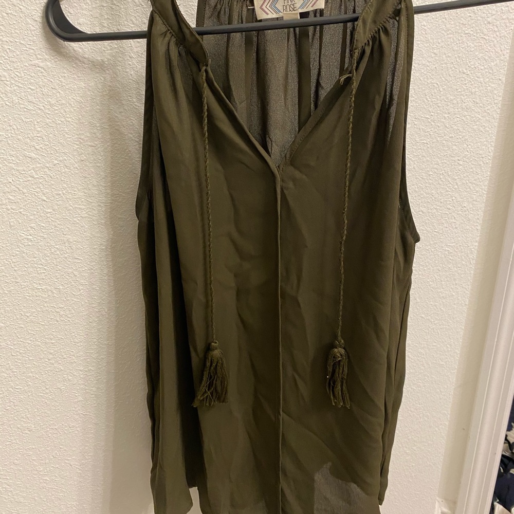 SHIRTS - Picture 4 of 9